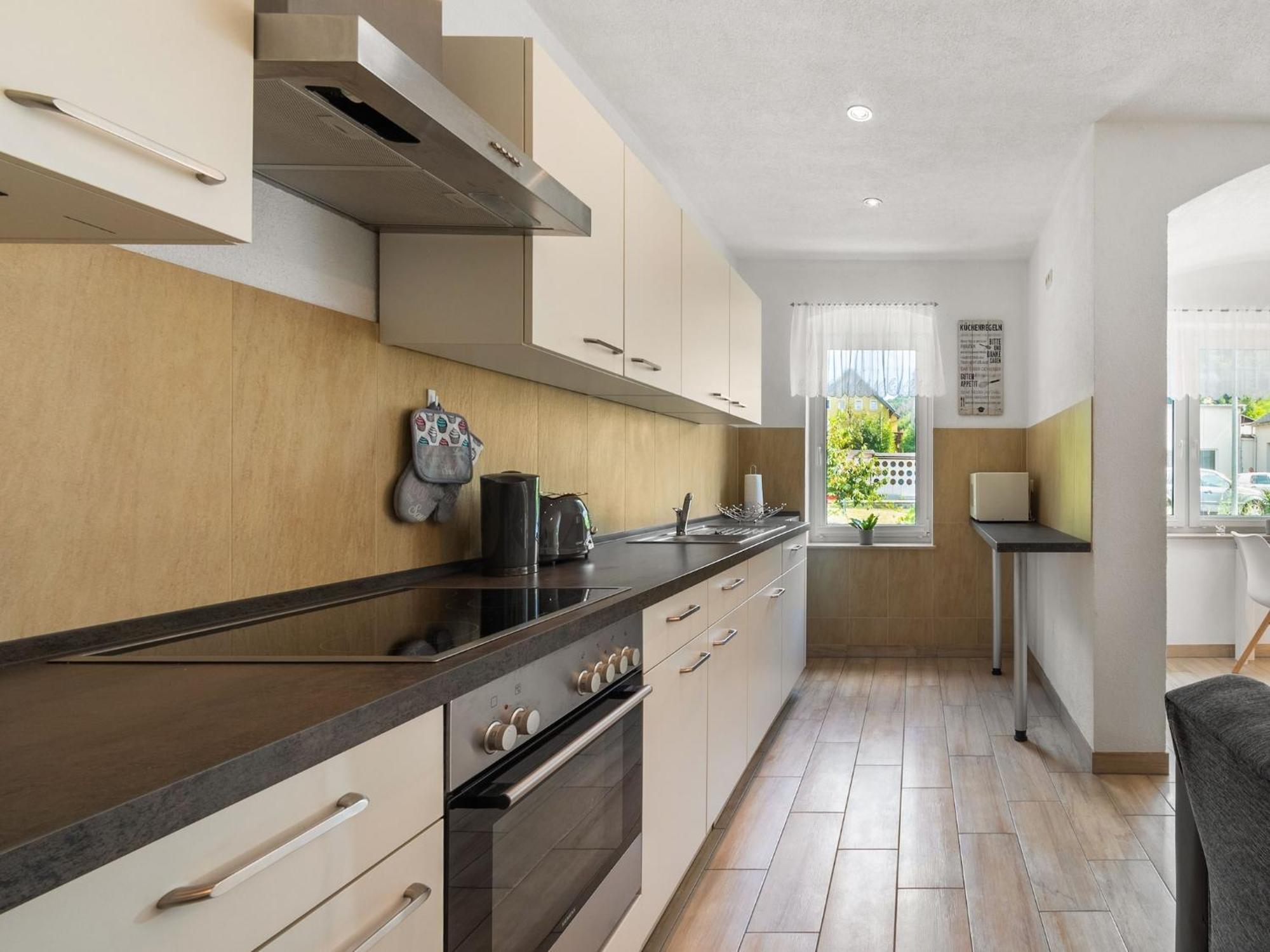 Modern Apartment In Sebnitz With A Terrace In Sebnitz Bagian luar foto