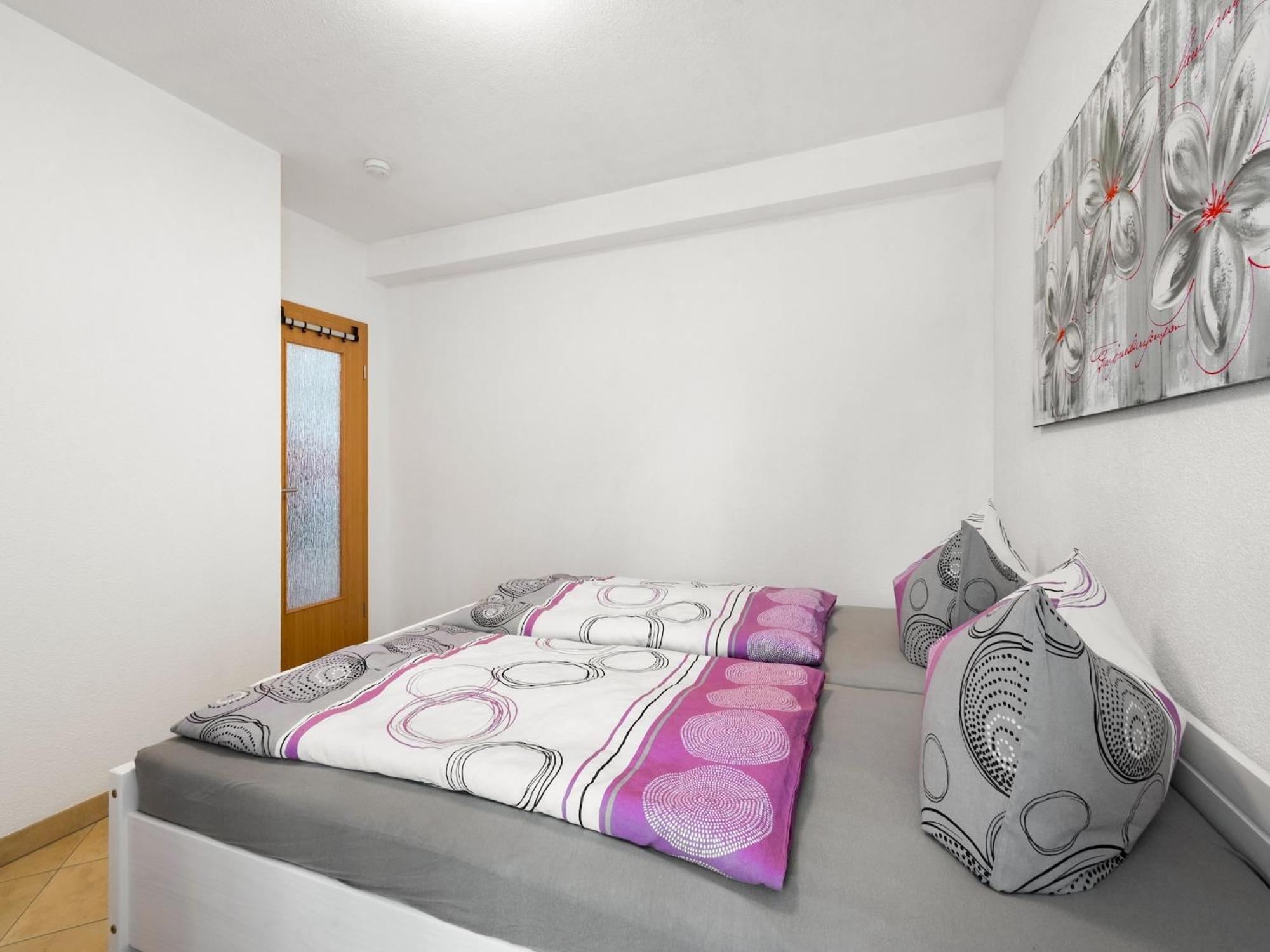Modern Apartment In Sebnitz With A Terrace In Sebnitz Bagian luar foto